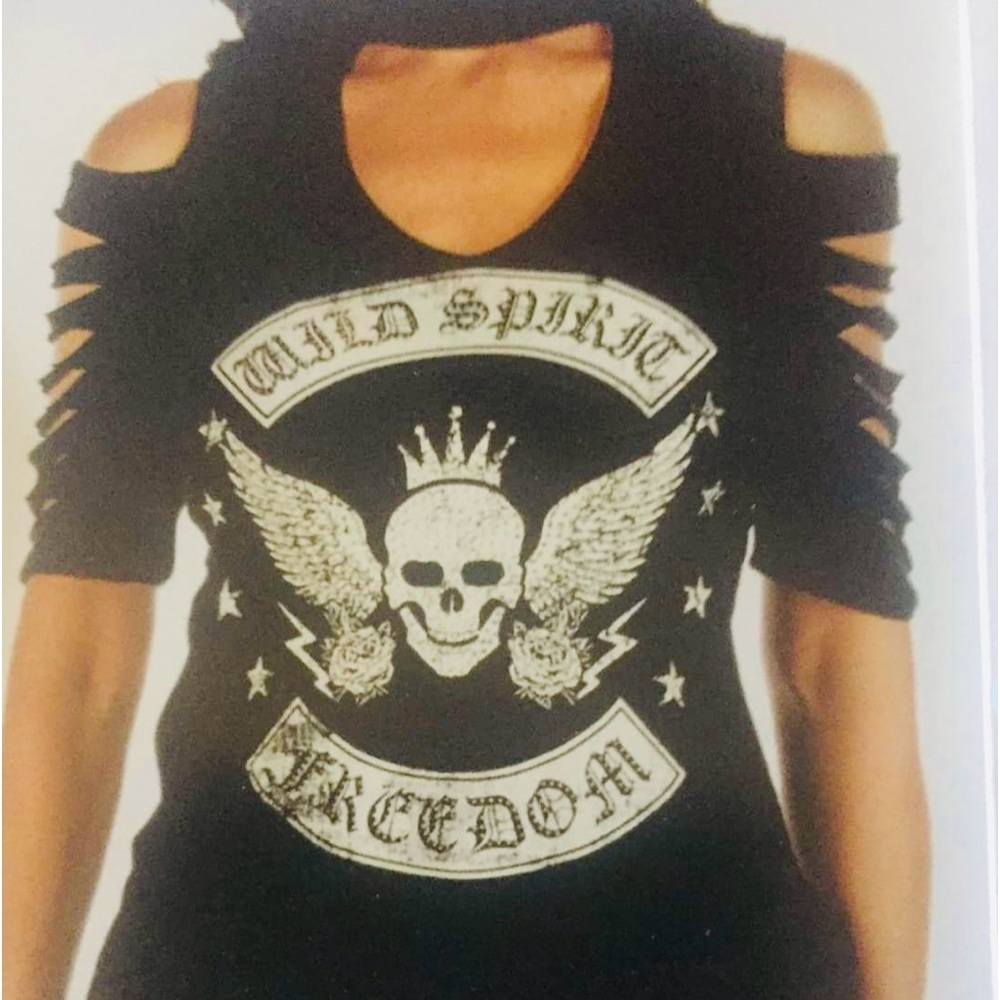 Skull Shirt Wild Spirt Freedom Bedazzled Top Slashed Sleeves Cold Shoulder 2X